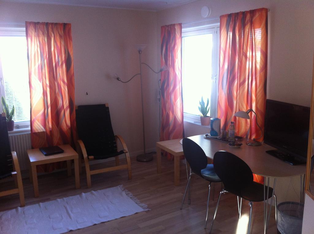Hotell Grepen Vara Room photo